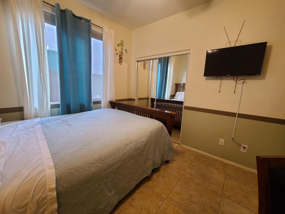 Phoenix Home Near Freeways And Airport ภายนอก รูปภาพ